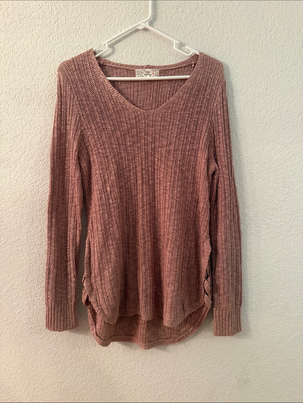 Pink Republic Dusty Rose V-Neck Ribbed Pullover